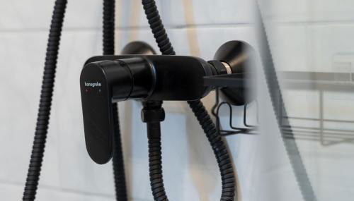 Nexstay Erlangen Zentrum Komfort für Familien & Gruppen für 6 Gäste - Foto 5, Shower