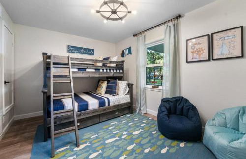 The Susser Estate with Dock Hot Tub Game Room - Foto 19