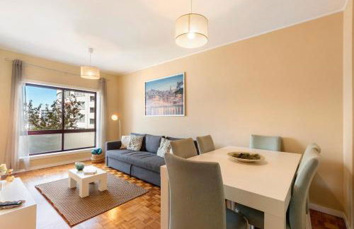 Destiny Oporto - Foto 17