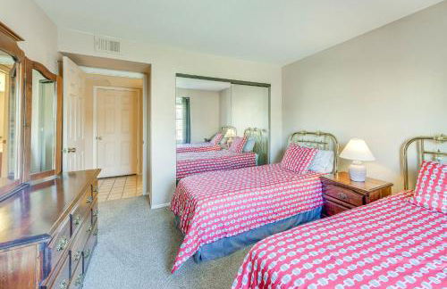 Steps to Pool and Hot Tubs! Snowbird Escape in Mesa - Foto 18