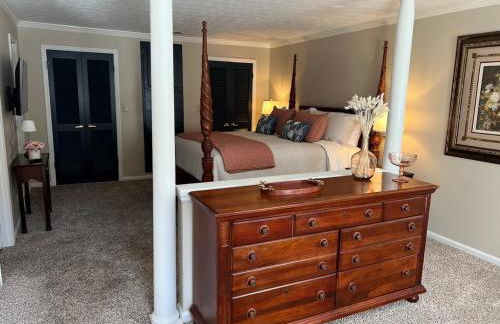 Roomy Retreat - Photo 20