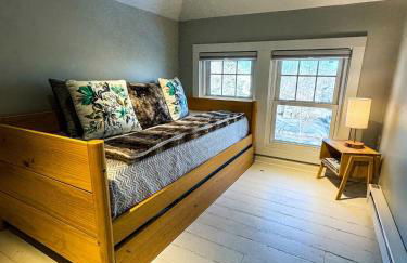 CRAFTSMAN UPSTAIRS with impressive attic! - Foto 5