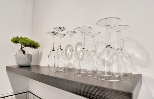 Cozy Guest Lodge With a Large Secluded Garden - Photo 17