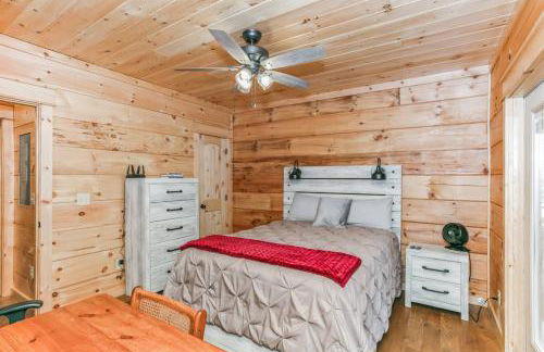 Brand New 2BR2BA Cabin Cherry Log Big Hot Tub Views - Foto 16