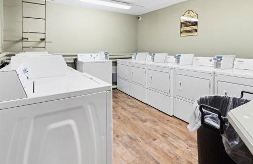 ML231 New Deck Easy Parking WiFi Next To Village - Foto 8