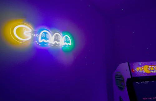 Starlight Lodge - 4 bedroom Barn with Hot Tub! - Foto 32