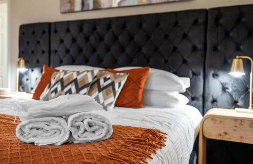 Huge Retreat w Alaska King, Pool & Jacuzzi Tub Indoor - Foto 79