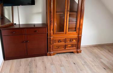 NR 4 DG 2 Zimmer für Firmen und Familien - Foto 2