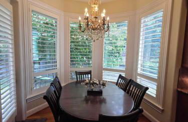 Luxury Family Estate Near PDX, Theater, Sauna & Game Room - Foto 3