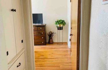 Vintage charm vacation home with modern comforts near Old Town - Foto 43