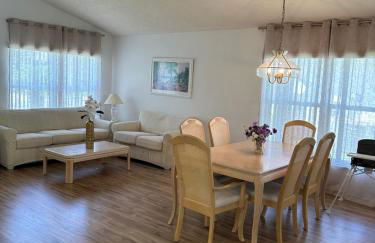 Private pool with a beautiful view overlooking the lake! Near Disney - Universal - Foto 28