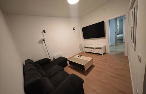 Stylish Alcobendas Studio Seasonal - Foto 1