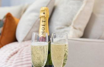 Hebden Bridge Haven - Stylish, Cosy, Canal Side, Pet Friendly - Photo 19