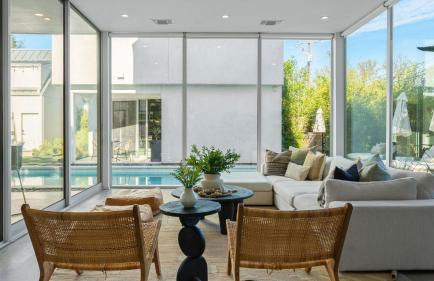 Luxe 9BDR Retreat w Putting Green Game Room Bouldin Collective by AvantStay - Foto 43