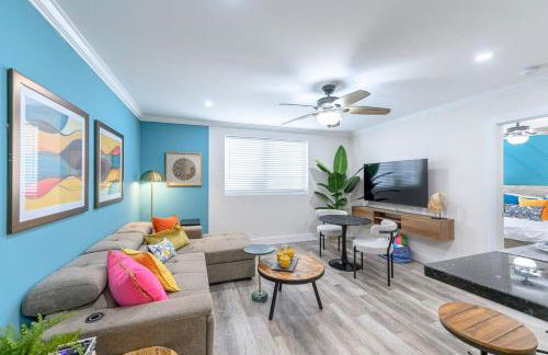 One block from beach South Beach Ocean Dr-King Bed - Foto 1