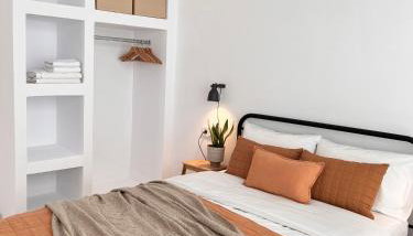 House of Hats II - Foto 1, wardrobe