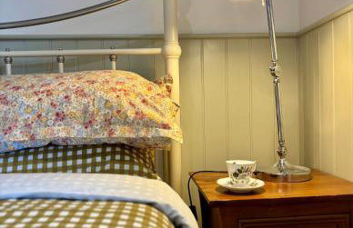 Glebe Barn and Cottage - Photo 8