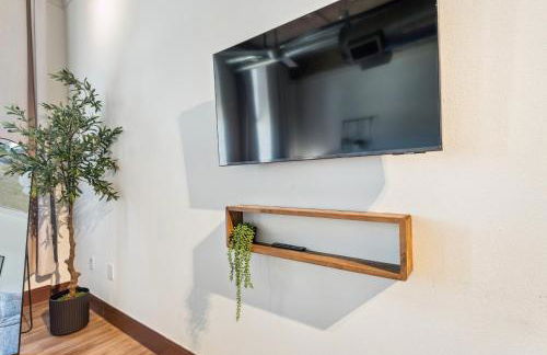 Chic Condo Close to Everything No 211 - Foto 17