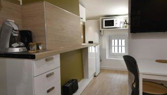 Le Castel - Foto 5, stove