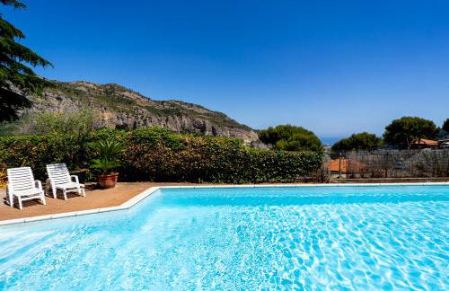 Villa Tamagna - Swimming Pool, Barbeque, Garden - Photo 31