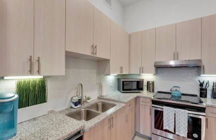 1B1B LUX 1st Flr Apt-2min to TCU+King Bed+Pool+Gym - Foto 3