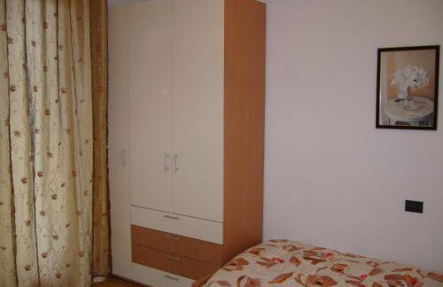 Aparthotel Feeling at Home - Photo 8