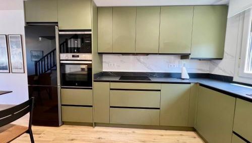 Dúplex Stylish Host con vistas al mar - Foto 3