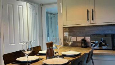 Cosy Hideaway 7 min from Soho farmhouse - Foto 3
