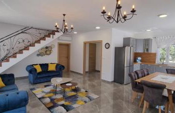 Villa Lukas&Ana s bazenom,dječjim igralištem - Photo 28