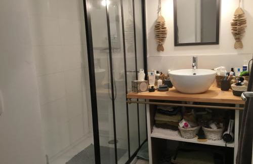 Charmant T3 à proximité du Bassin - Foto 13