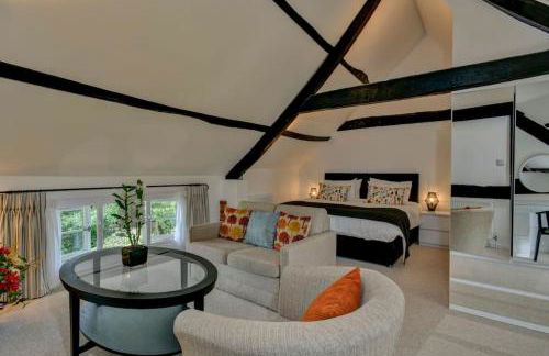 Tranquil Apartment at Ashton - Photo 6