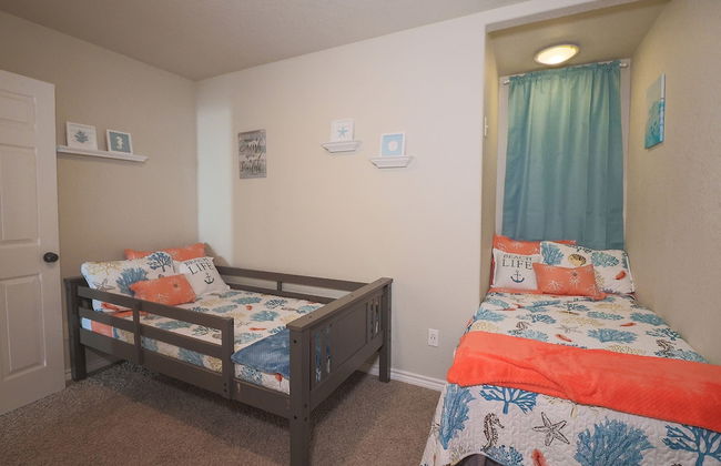 Superb Home With Private Walkover Unobstructed Views - Foto 61