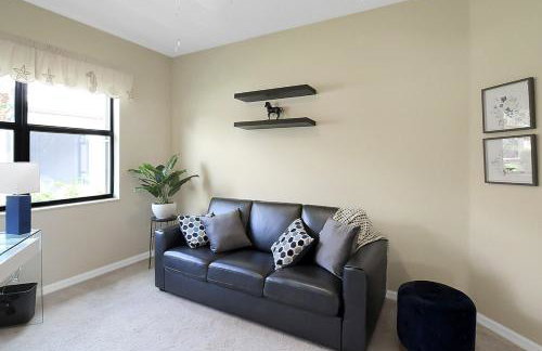 Gorgeous Lakefront Villa in Gran Paradiso - Seabird Villa - Photo 47