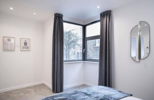 Newly Furnished Apt w/ Patios - Hampstead Heath - Foto 18
