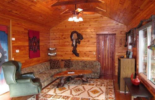 Rustic Vacation Rental with a Charming Dock in Ocala National Forest, Florida - Photo 14