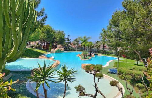 Montefaro Spacious Townhouse - Beach & pool - Photo 1