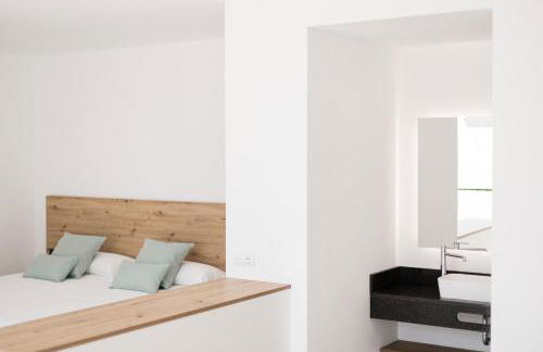 Bossa Bay Suites with Private Pool - MC Apartments Ibiza - Foto 17