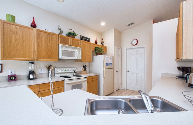 3BR 2BA Home in Windsor Palms by CV-8168 - Photo 17