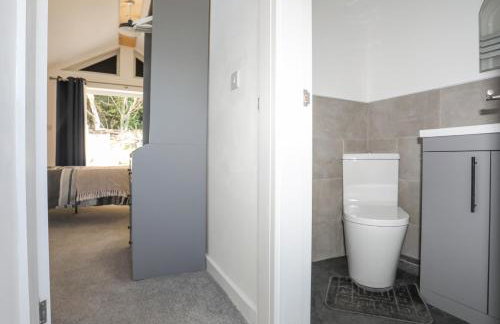 4 Ty Person - Photo 22