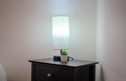 9 Royal Oak Brentwood - 2 Bed - Free Secure Parking - Contractor Stays - Long Stays - Foto 15