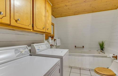 Five Acre Waterfront Retreat - Foto 34