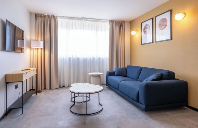 Sevenline Aparthotel Purpan Toulouse - Foto 17