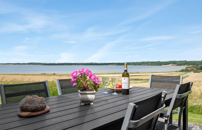 "Ephra" - 250m to the fjord - Foto 14