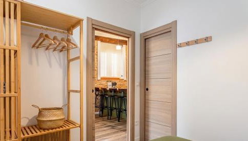Modern 1 Bedroom Apt in Historic Center • Ground F - Foto 4