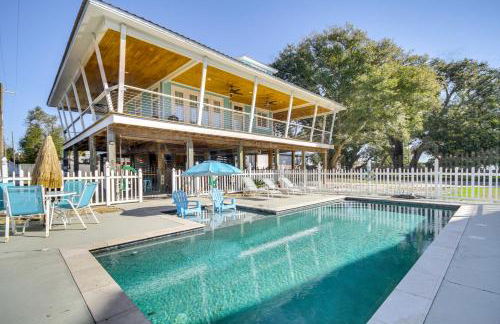 Walk to Beach Stunning Gulfport Getaway - Foto 1