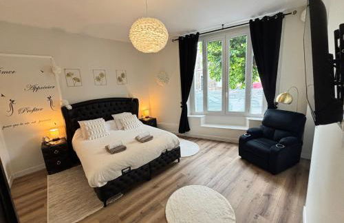 Appartement 1 Climatisé Séjour inoubliable,détente,bain-bulle,un coin de paradis ainsi qu'une terrasse au rdc - Foto 1