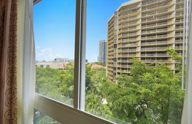 Relaxing Condo with Free Parking - Foto 29