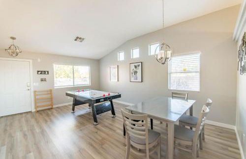 Gorgeous Las Vegas home with RV parking - Foto 7