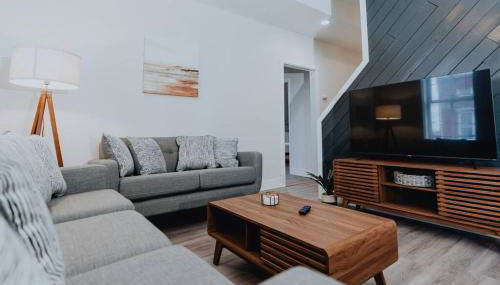 Modern 4-Bedroom Soulard Home Patio & Walk to Stadium - Foto 2