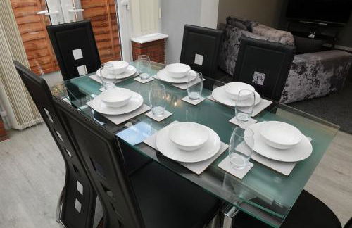 Stylish 3 Bedroom House Near NEC, City Centre - Foto 2